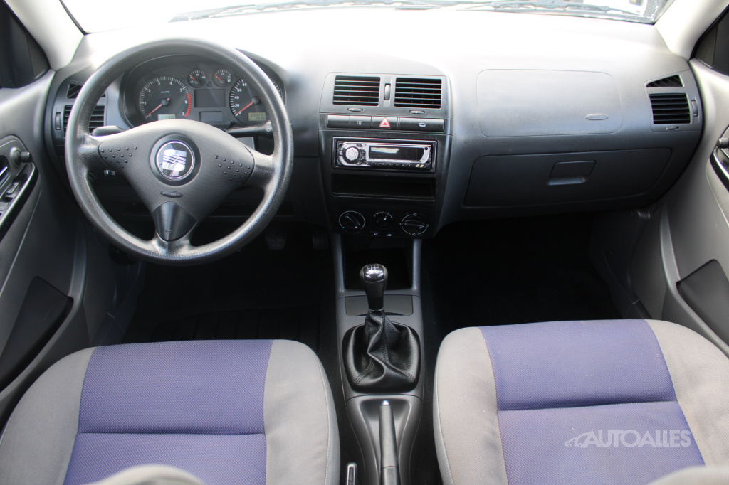 Seat Ibiza 1,4 MPi 44 kW STELLA - 11