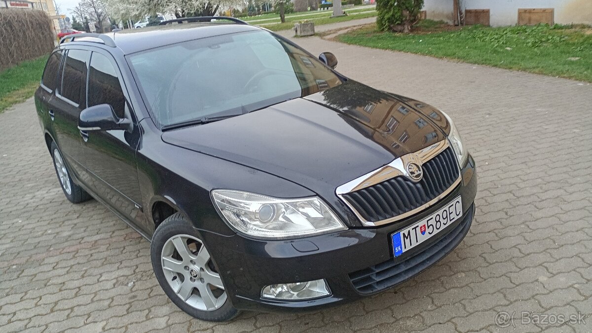 Octavia comby 1.6 TDI automat - 11