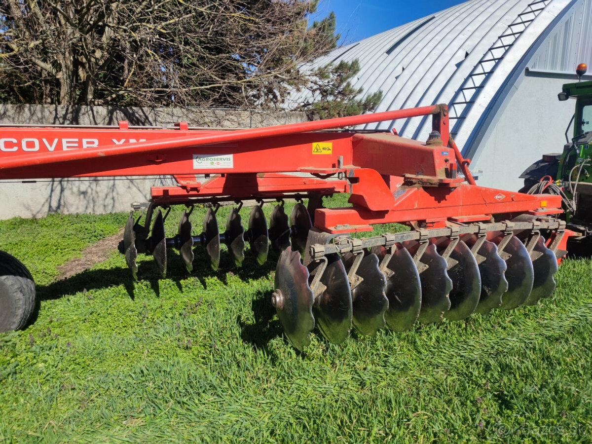 Na predaj 4m disky KUHN XM36-660 - 11