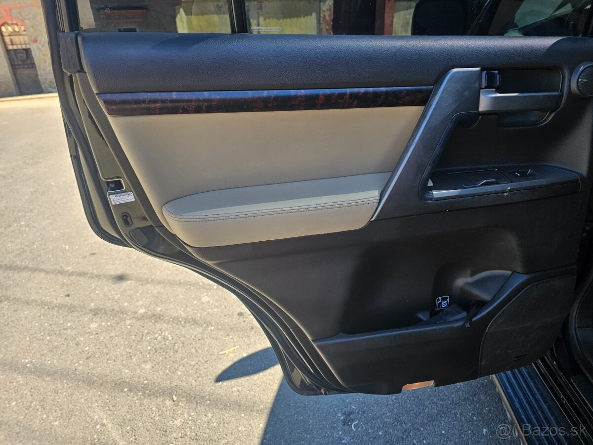 Land cruiser 200 v8 4.5d - 11