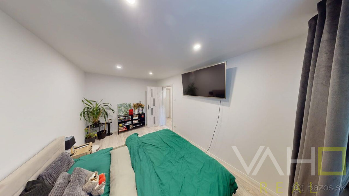 Kompletne zrekonštruovaný 3-i byt typu BAURING (65 m²) s log - 11