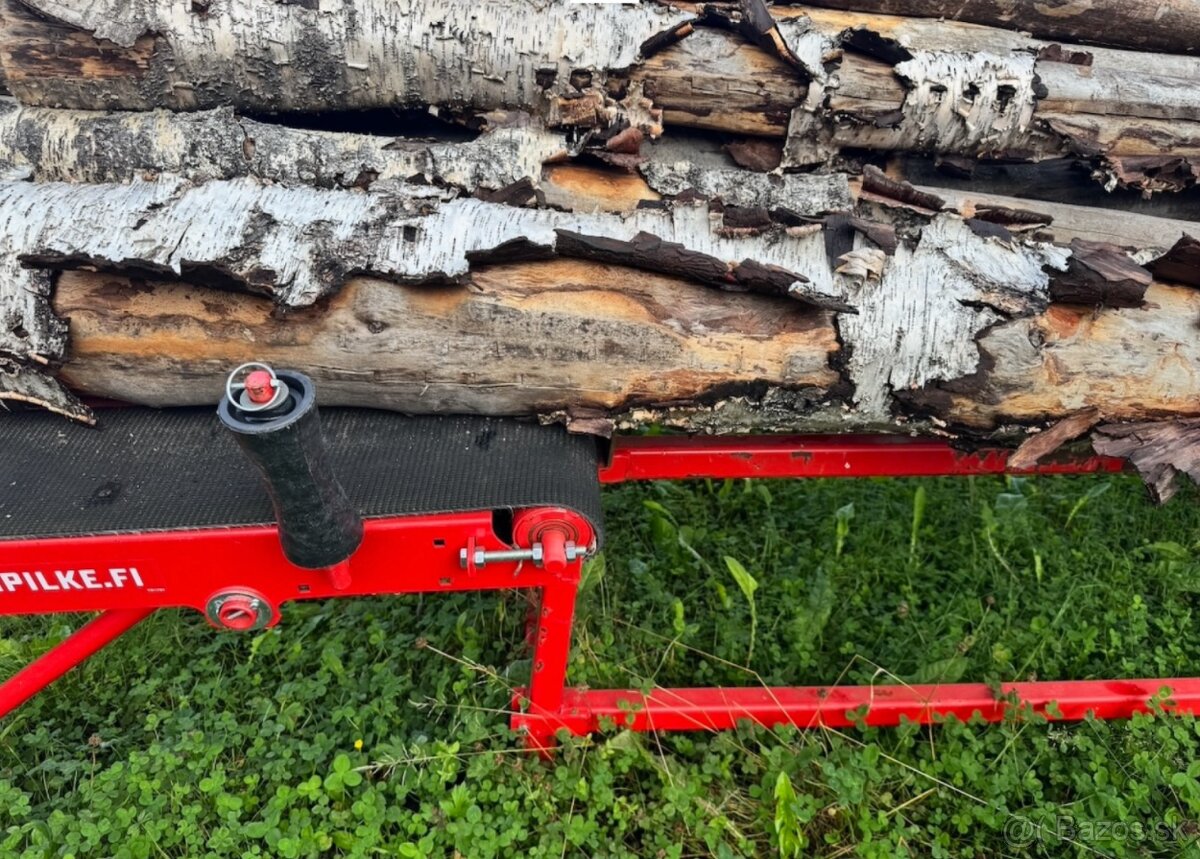 Štípací automat Hakki Pilke Falcon 35 plus podávací stůl 371 - 11