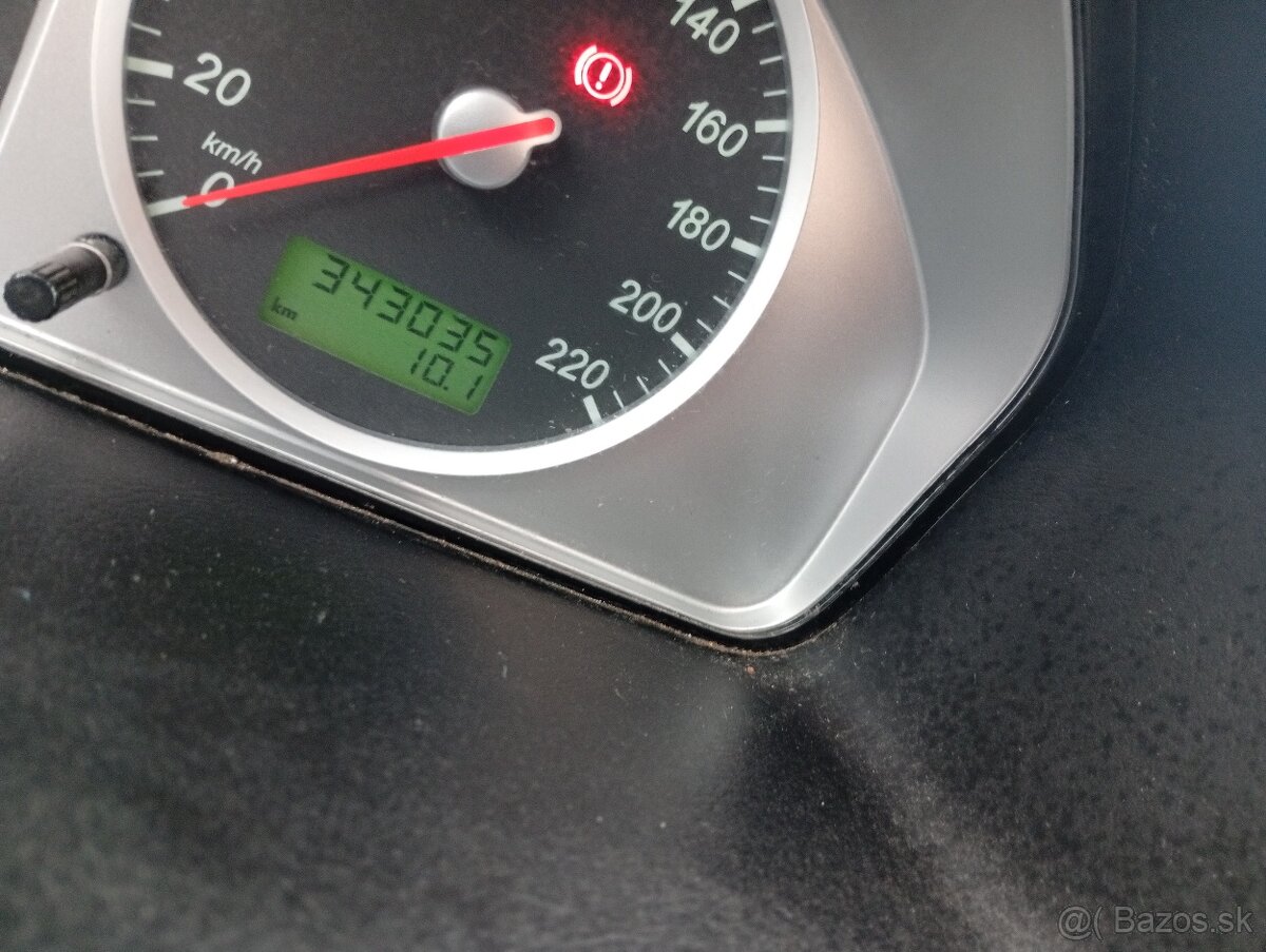 Predám Ford Galaxy 1.9 85kw - 11