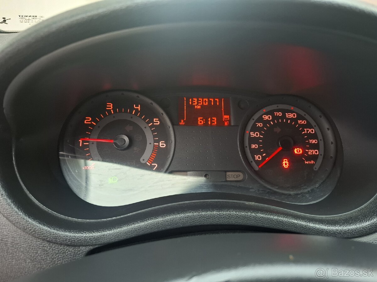 Renault clio 3 1.2i klíma - 11