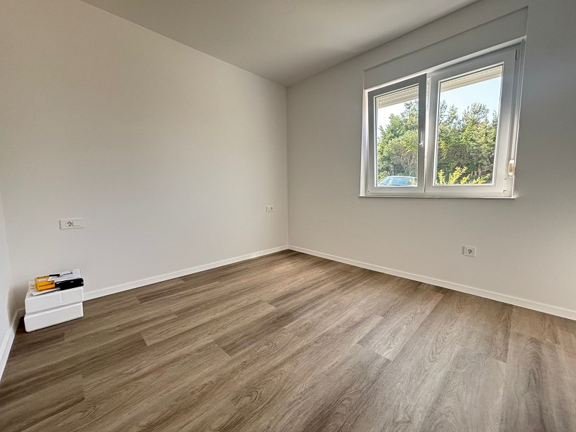 Chorvátsko-Trojizbový apartmán s panoramatickým výhľadom PAG - 11