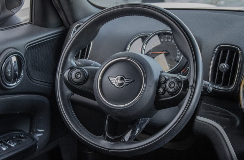 MINI Countryman SE ALL4 Plug-In Hybrid - 11