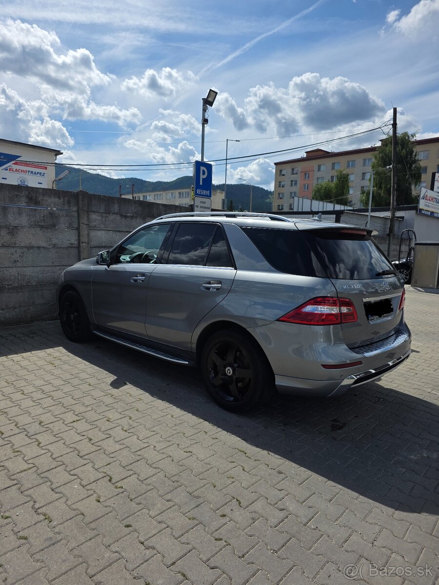 Mercedes-Benz ML trieda 350 BlueTEC 4matic AMG - 11