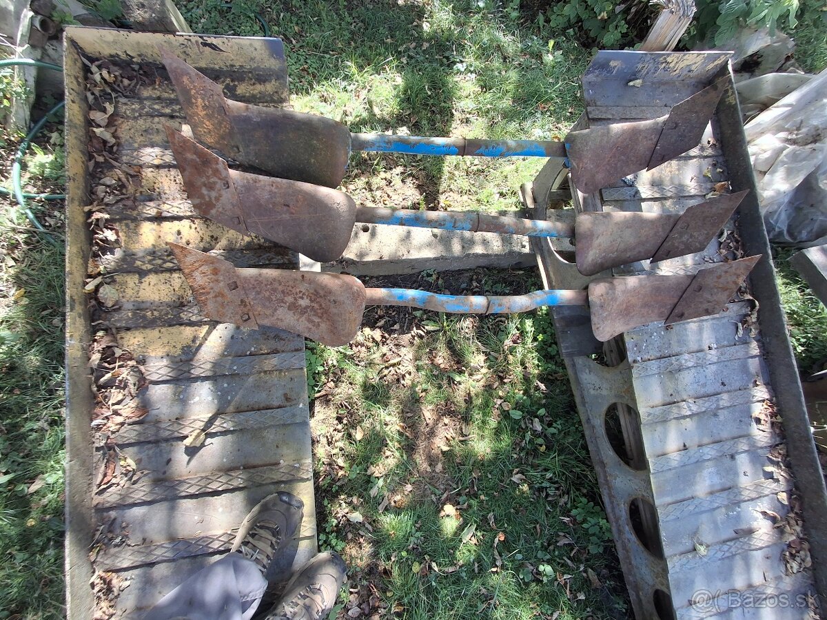 Predam predpluzky pluh trojak obracak - 11
