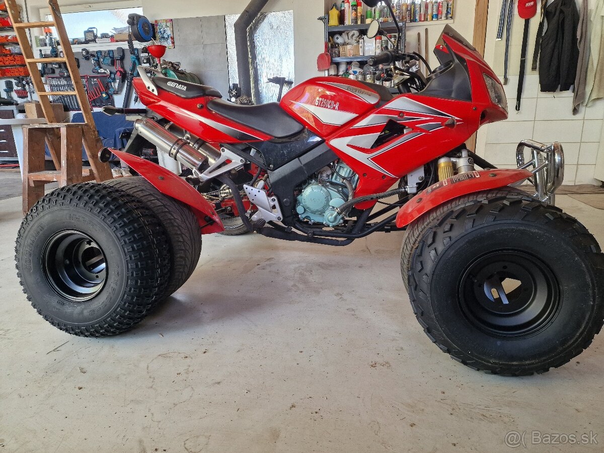Genata GT250CB-R - 11