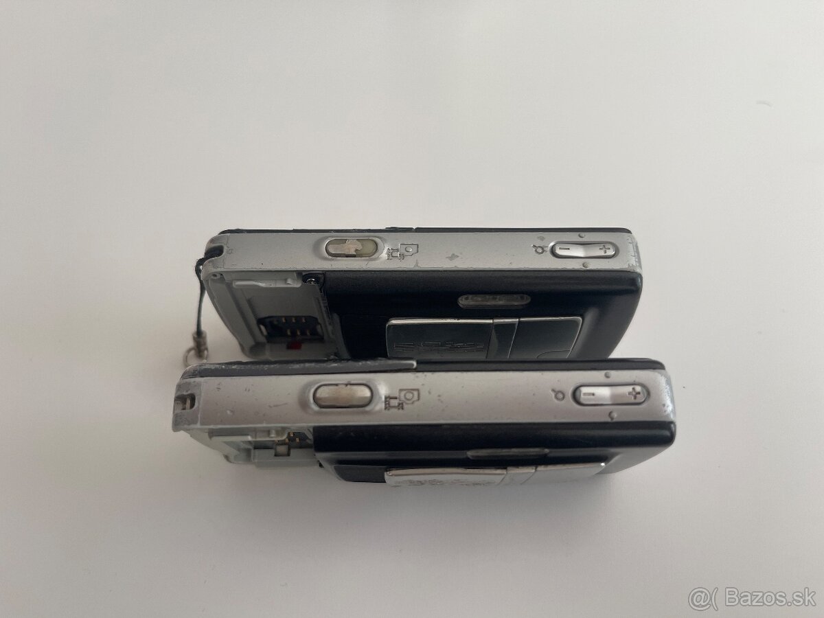 3x Sony Ericsson K750i - 11