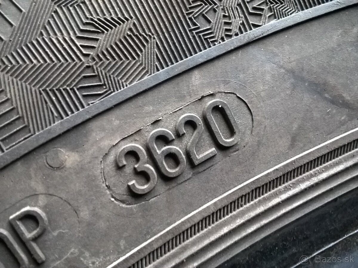 2+2 ks ZIMNÉ 205/55 R16 91H dezén cca 7-8 mm rok 2020 - 2022 - 11