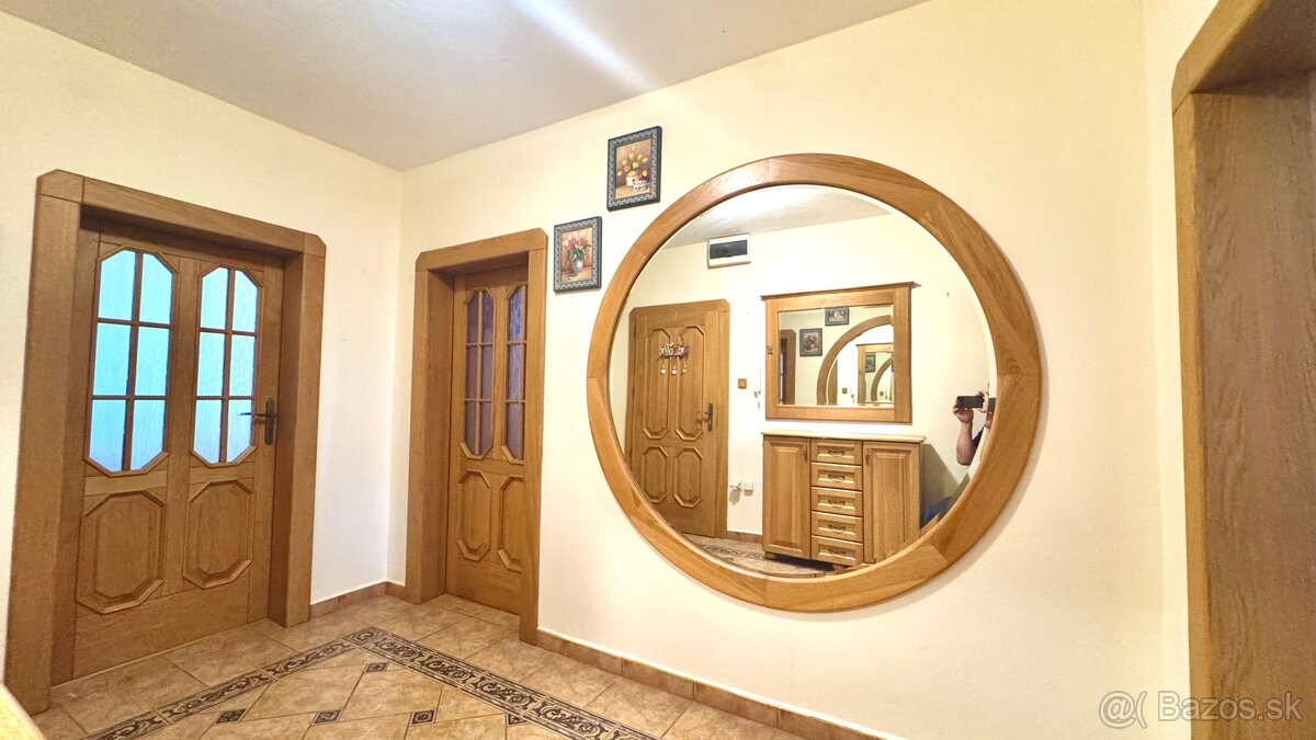 Predam exkluzívny 3 izbový byt - 11