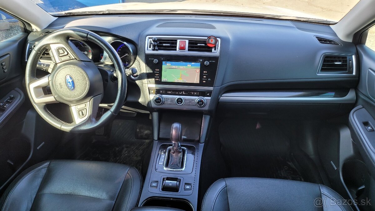 Subaru Legacy Outback 2,0 D 110 kW A/T 4x4 - 11