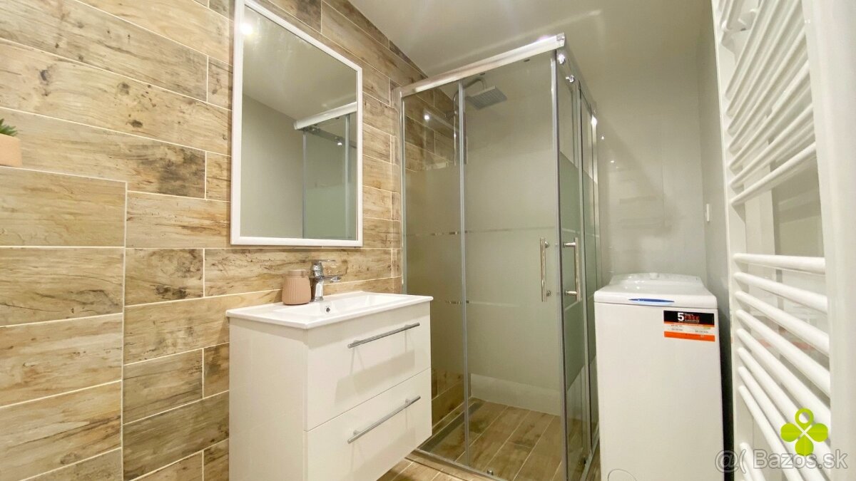 Zariadený 2 izb byt Staré sídlisko Prievidza 2 x park miesto - 11