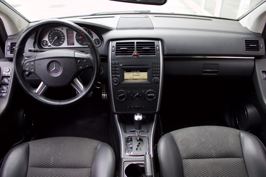 Mercedes B trieda - 11