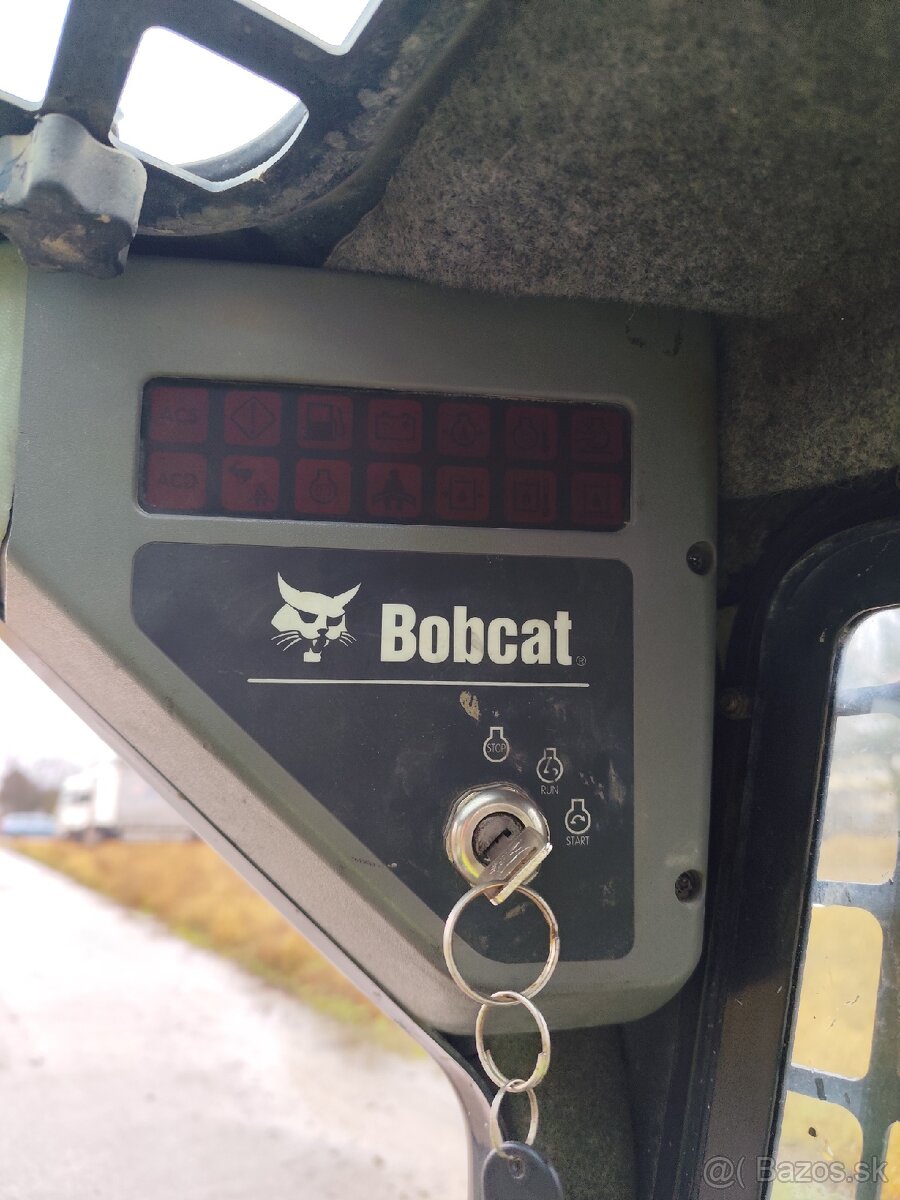 Šmykový nakladač Bobcat S185, Špz. - 11