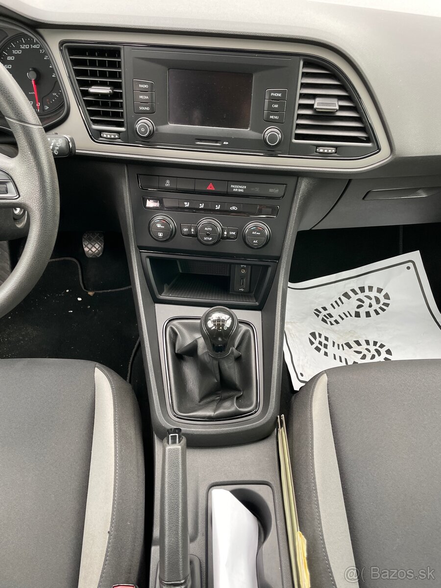 SEAT LEON KOMBI - na predaj / aj na splatky - 11