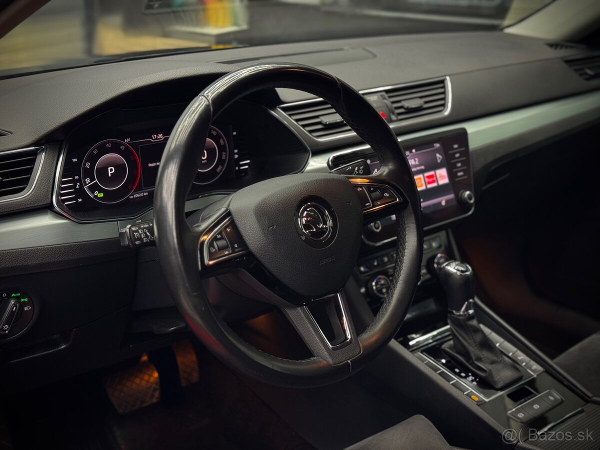 Škoda Superb III , 110kW, DSG, DPH - 11