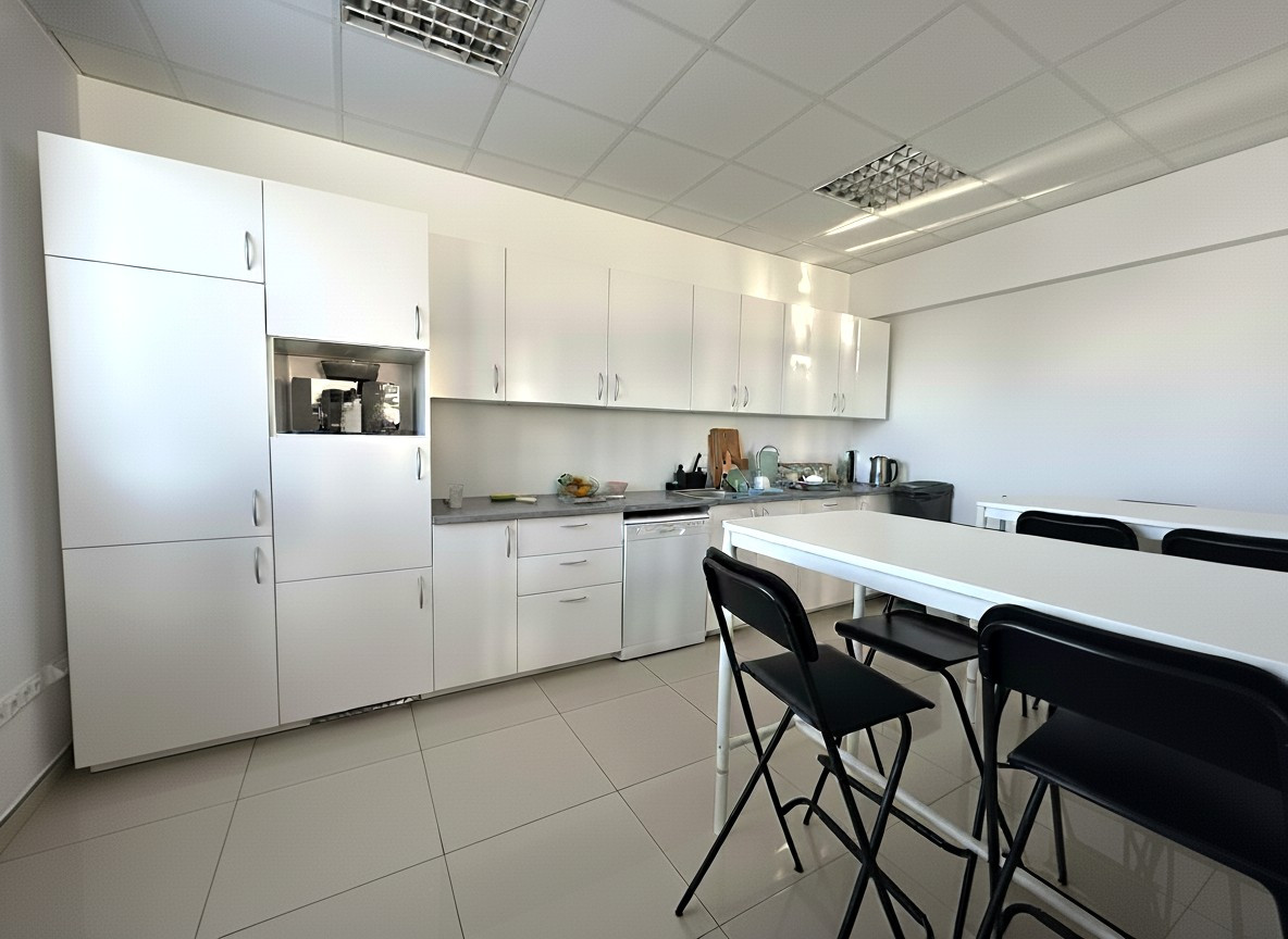 AFYREAL prenájom kancelárií v administratívnej polyfunkčnej - 11