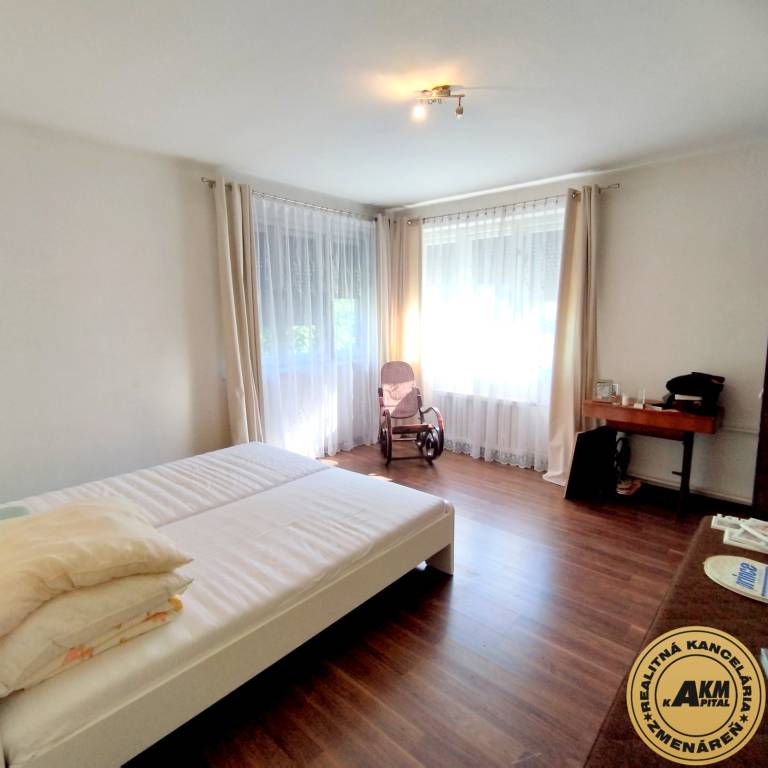 Veľký rodinný dom Zvolen - Zlatý Potok 900m2 ZNÍŽENÁ CENA - 11