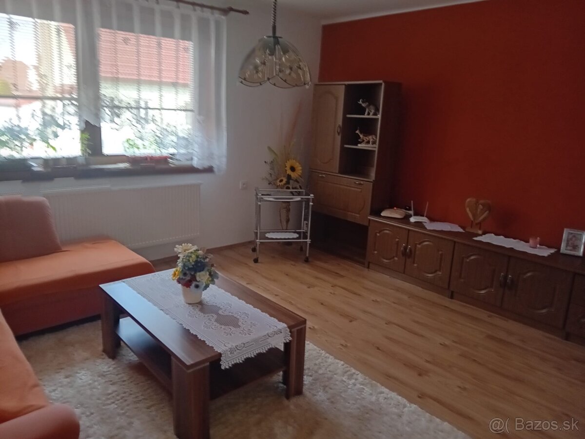 Predaj rodinného domu v Červeníku - 11