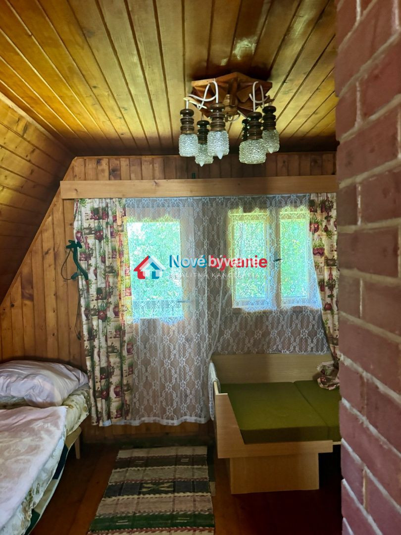 ZNÍŽENÁ CENA Na predaj - rekreačný dom - chata v prírode , - 11