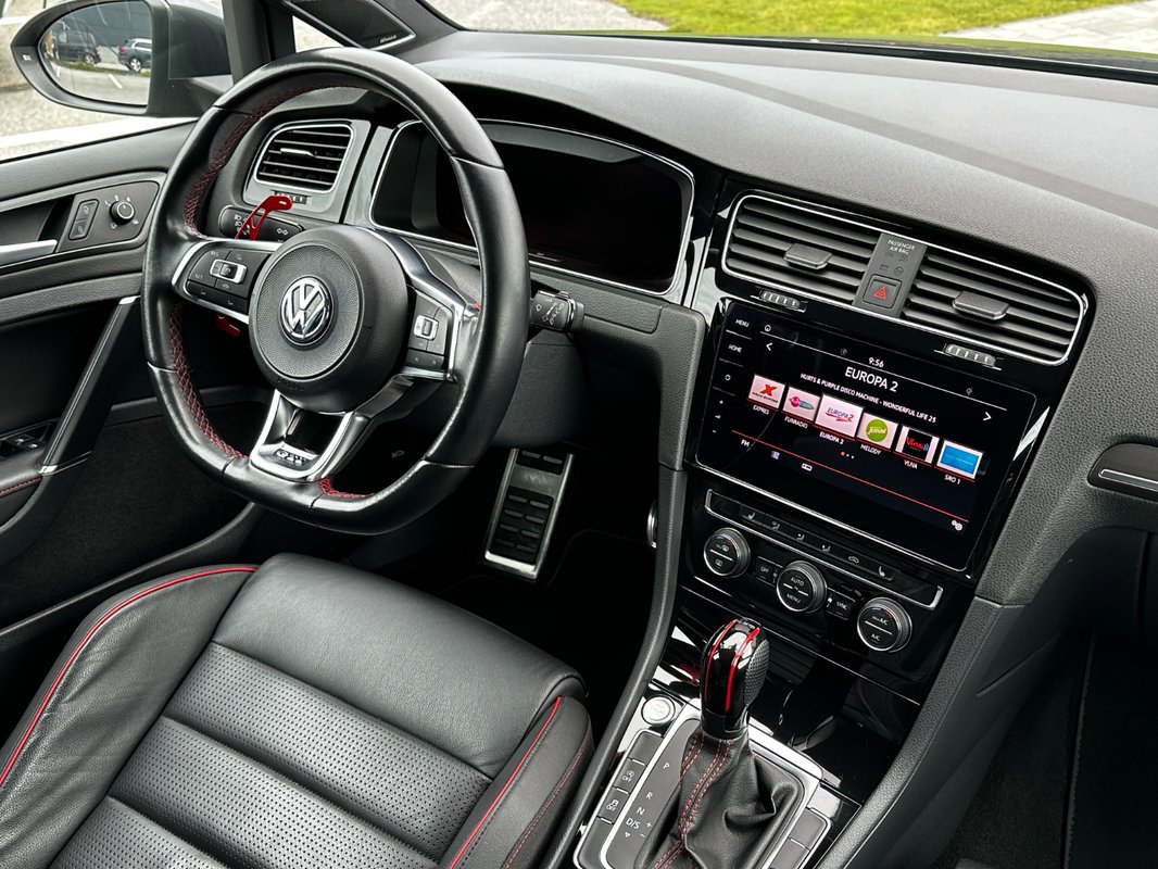 Volkswagen Golf GTi Performance 2.0 TSi DSG - 11