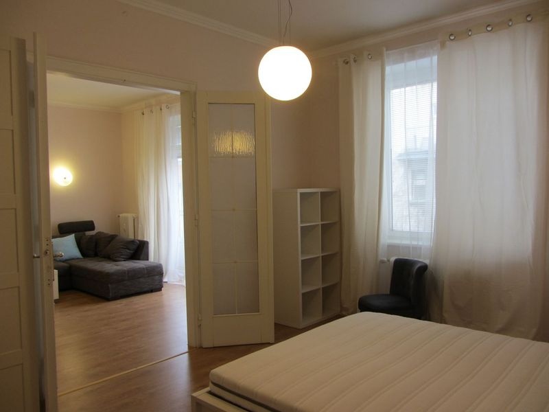 Byt s rozlohou 110 m² a 2 balkónmi v Starom Meste - 11