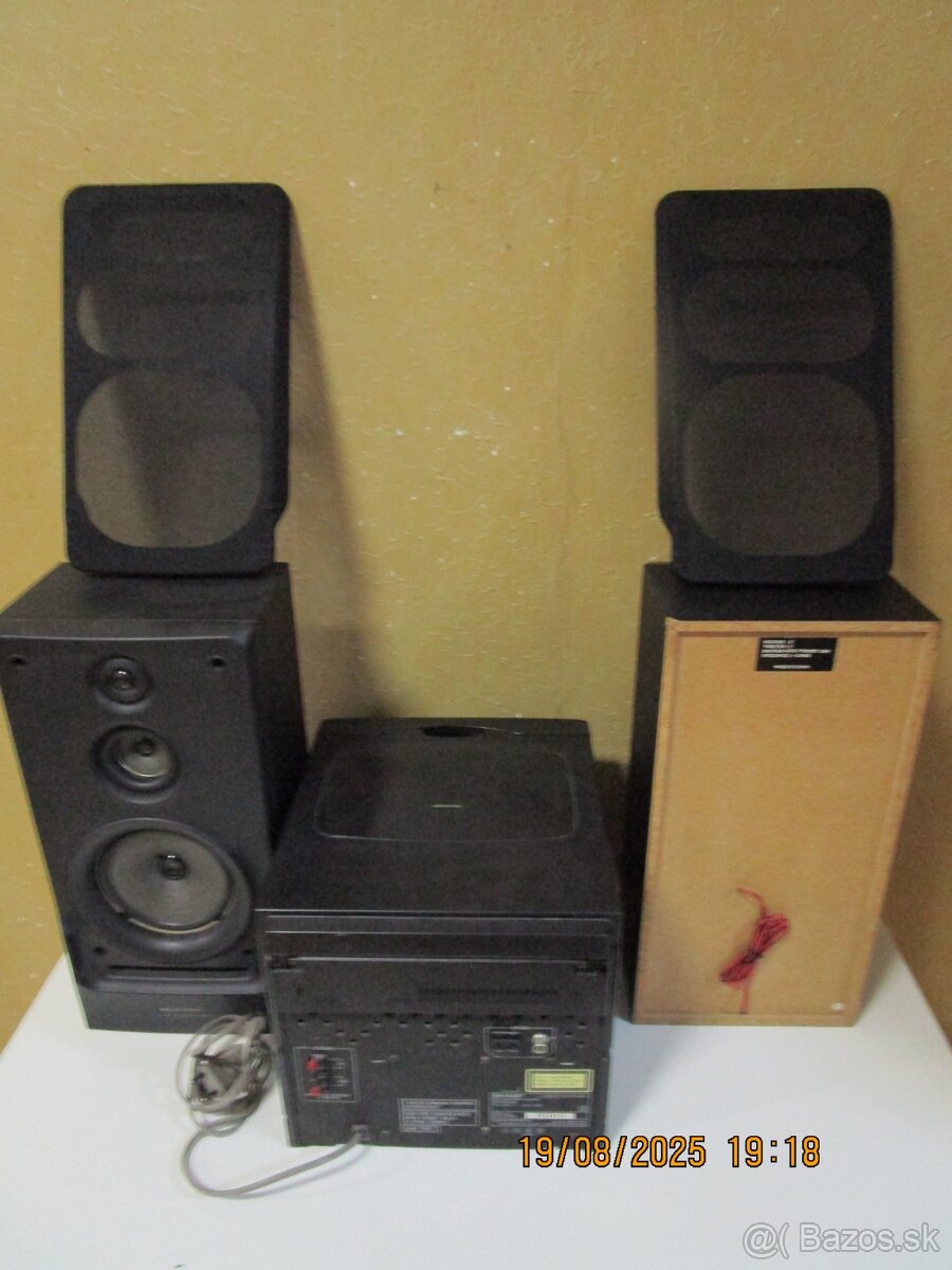 PREDAM VEZU SHARP CD-D 2400G za 39€ - 11