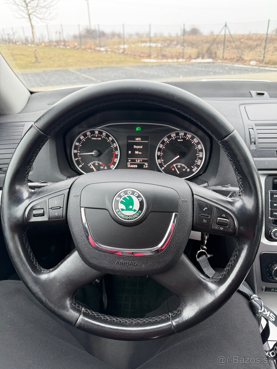 Škoda octavia 2 facelift combi - 11