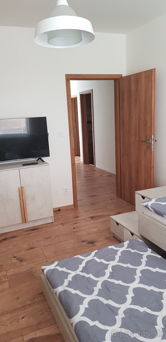 Prenajmem krásny bungalov na Zemplínskej Šírave - 11