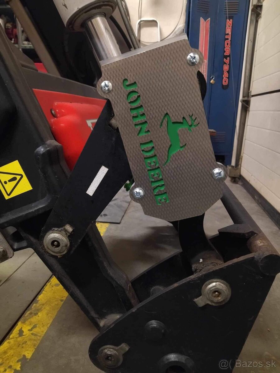 Držiak motorovej pily nerezovy - 11