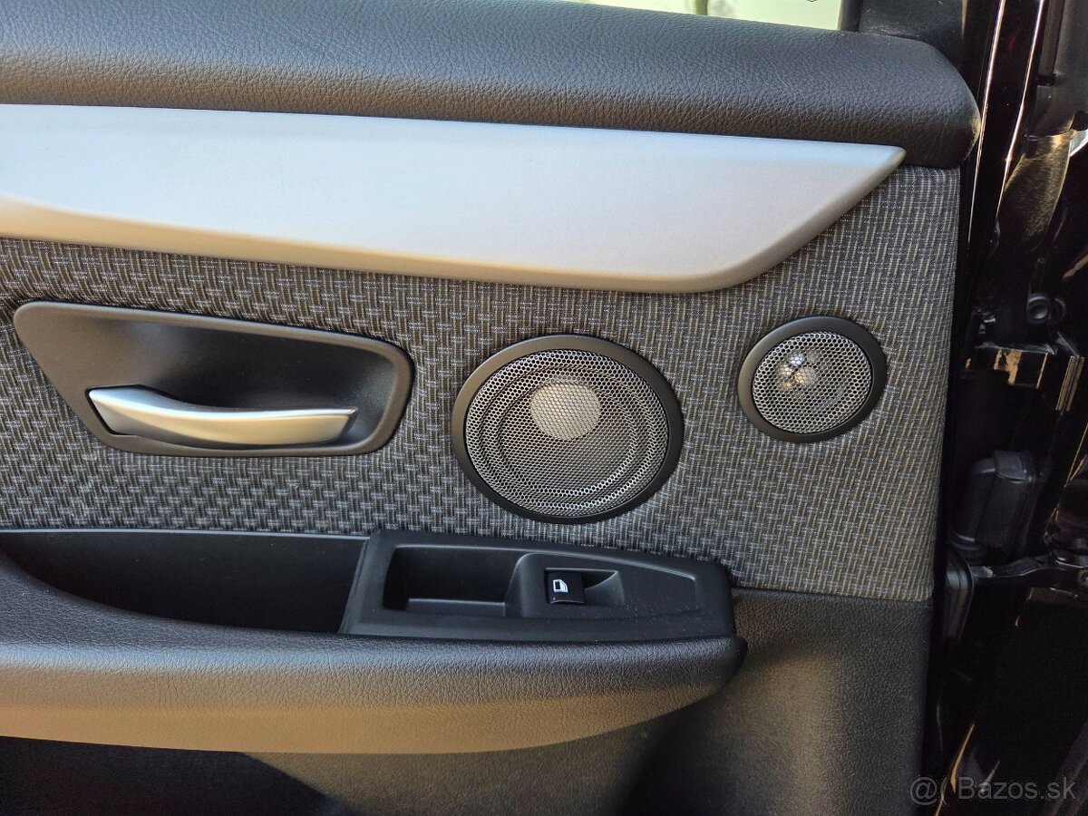 BMW Rad 2 Gran Tourer 220d - 11