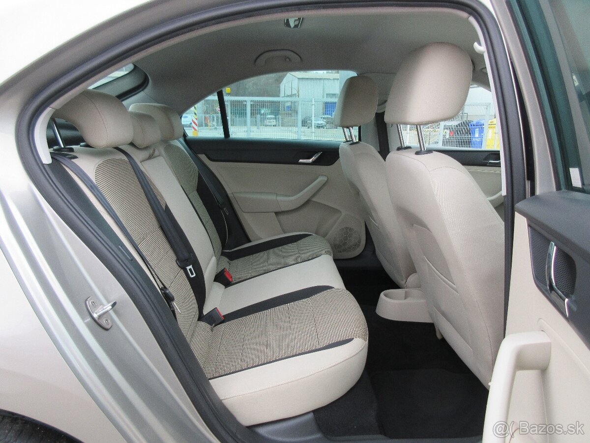 Škoda Rapid 1.2 TSI Elegance - 11