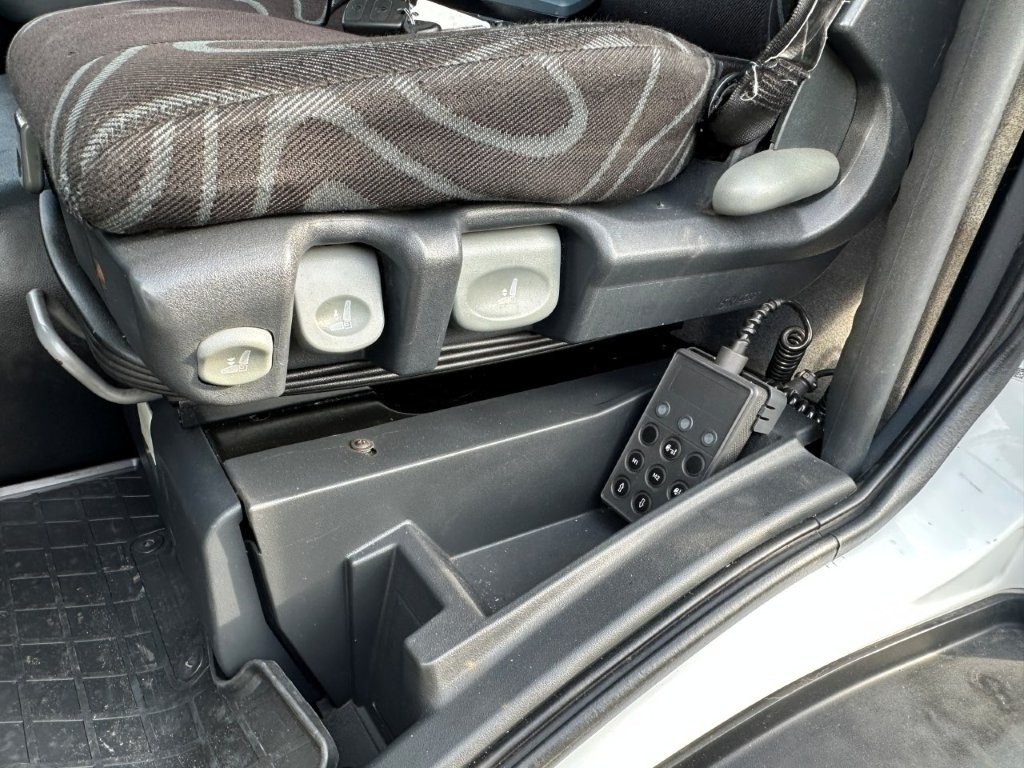 Iveco Eurocargo 120E25 čelo klima E6 - 11