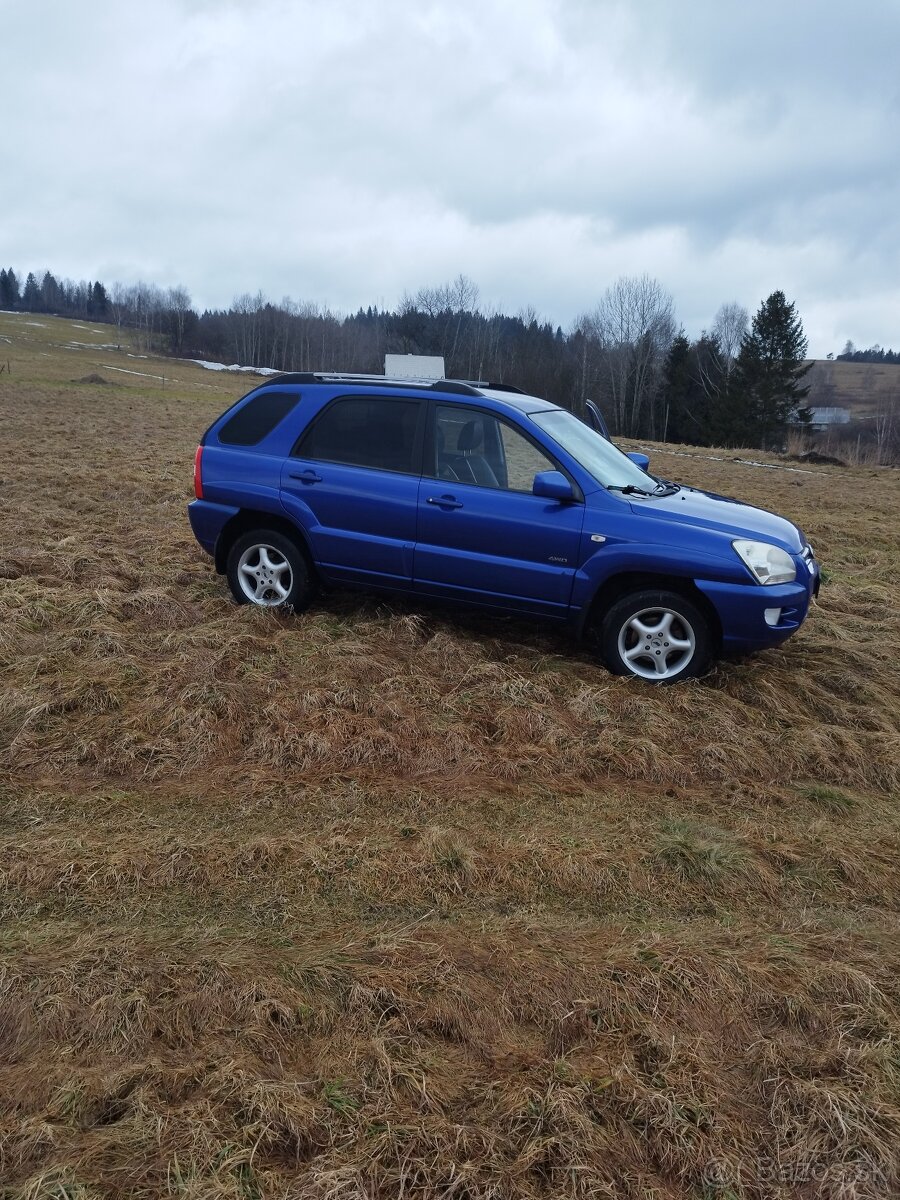 Kia Sportage 2,0 CRDI 4x4 - 11