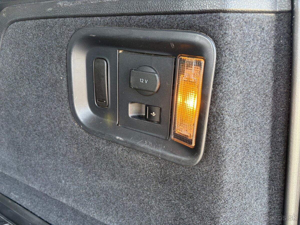 Seat Alhambra 110kw, DSG, 7miestne - 11