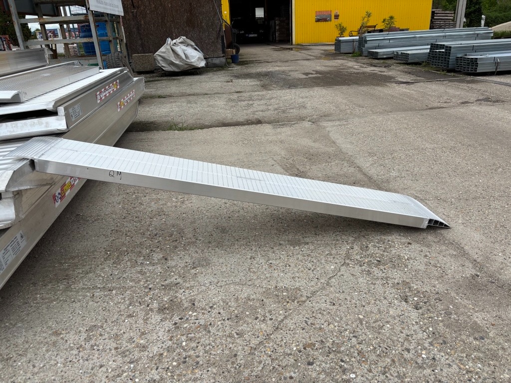 Hliníkové nájazdové rampy - 11