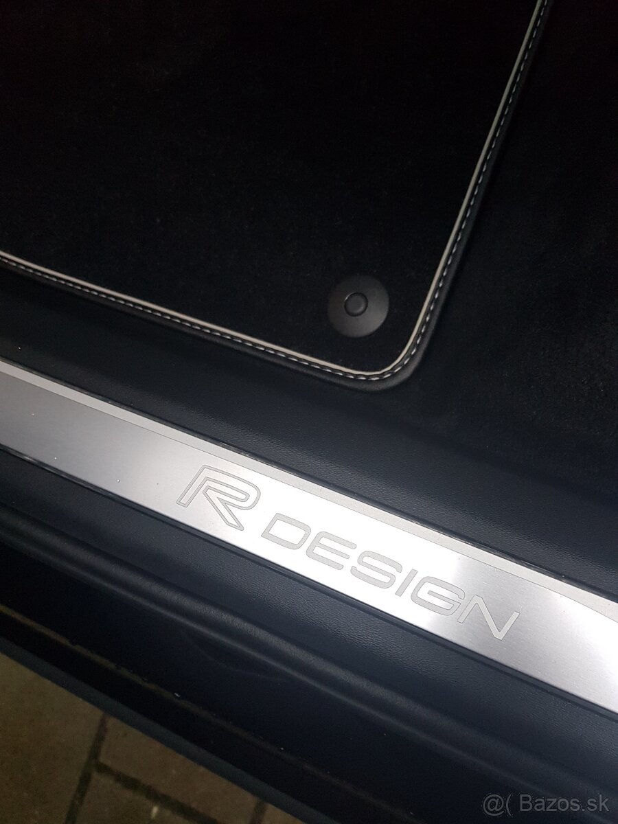 VOLVO XC90 D5 235k DRIVE-E R-DESIGN AWD A/T - 11