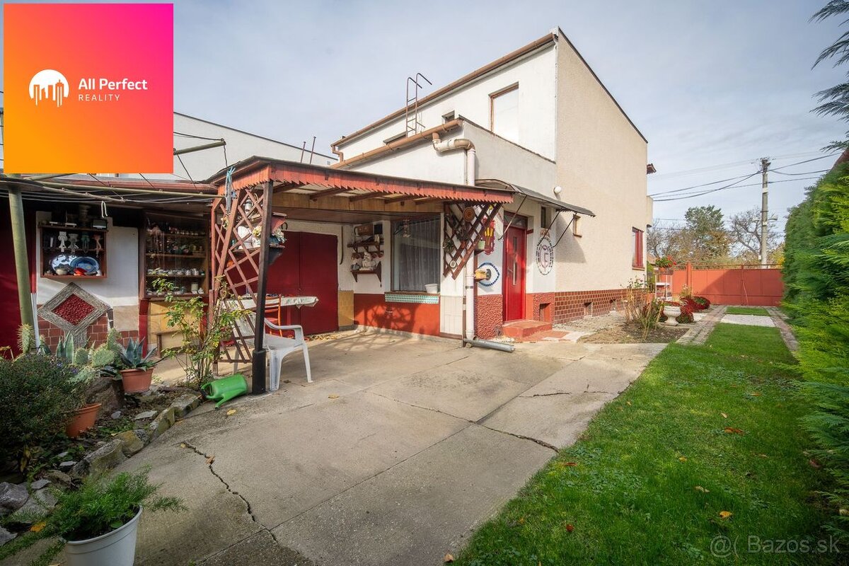 ALL PERFECT| Na predaj 5 izbový rodinný dom s pekným pozemko - 11