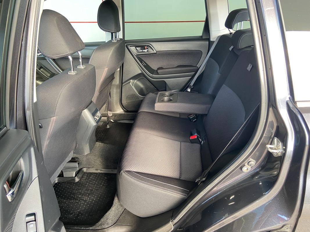 Subaru Forester 2.0i 110kW CVT AWD - 11