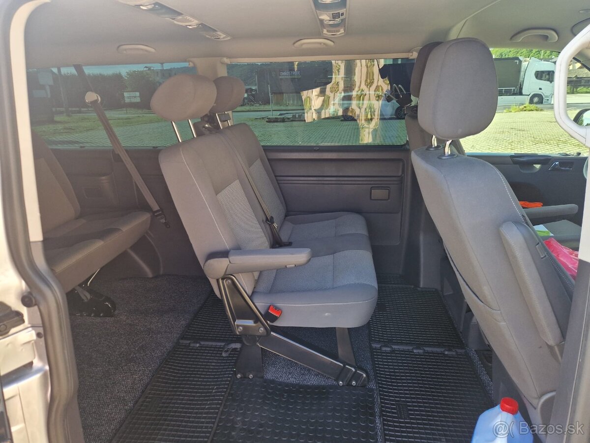 Volkswagen Caravelle 132kw Biturbo - 11