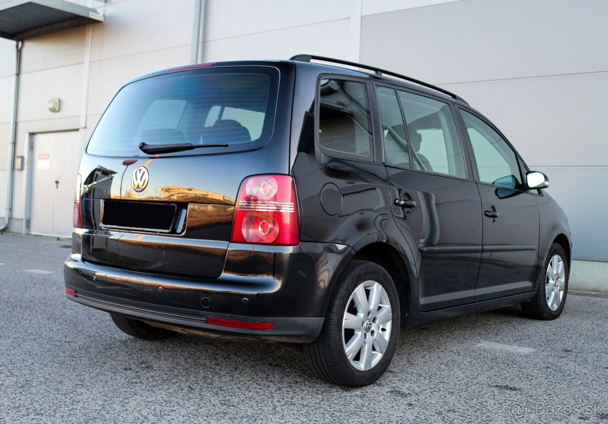 Volkswagen Touran 2.0 TDI - 11