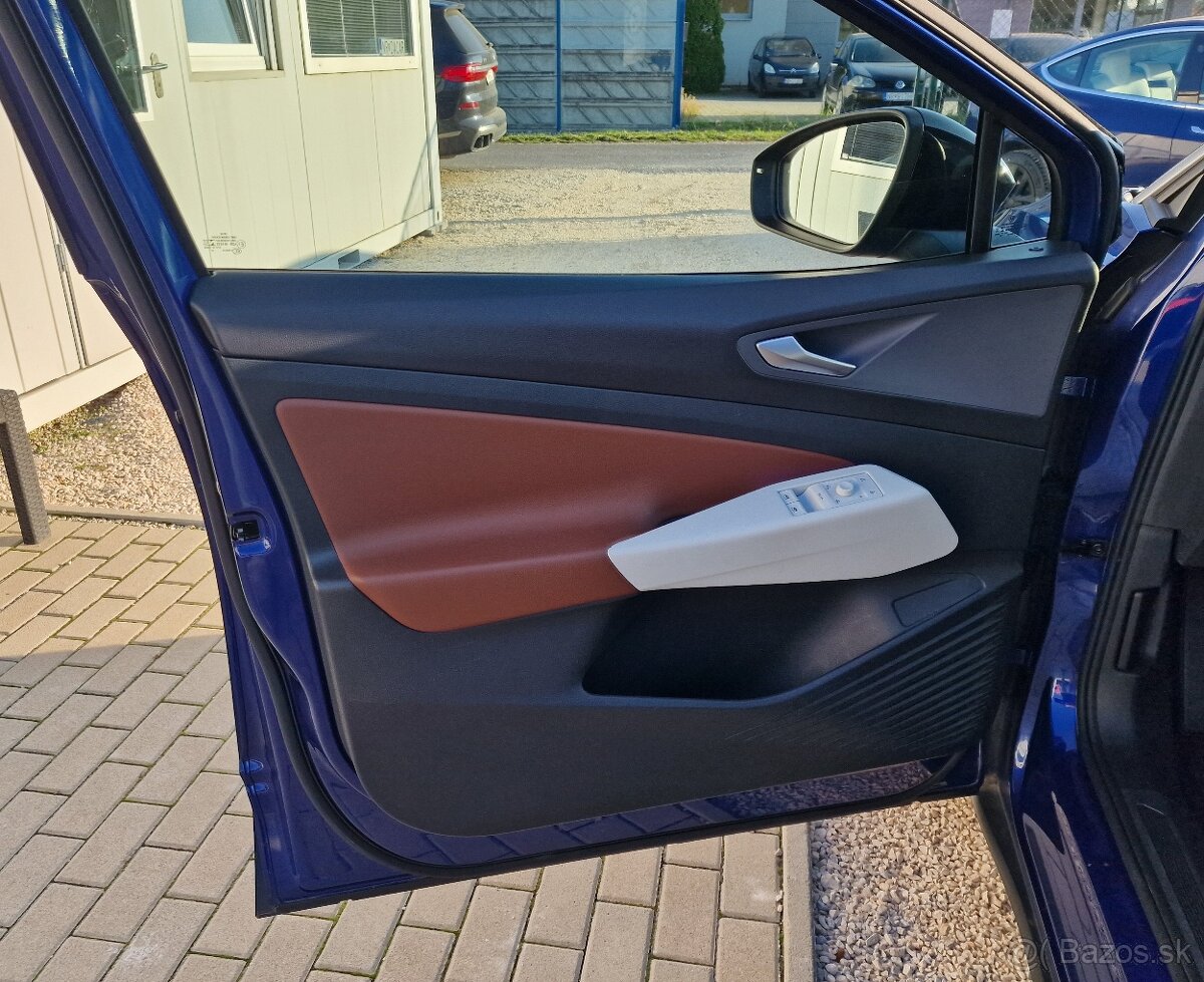 VW ID.4 PERFORMANCE 1ST, KAMERA, 27TIS. KM - 11