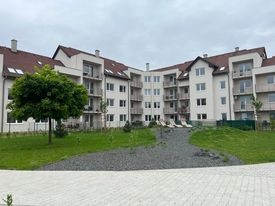 Na prenájom veľký svetlý 2i byt Trnava-Zavar + parking - 11