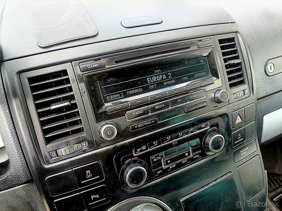 VW MULTIVAN - PREDAJ AJ NA SPLÁTKY - 11