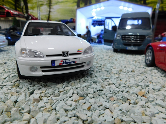 model auta peugeot 306 / Peugeot 106 Maxi Otto mobile 1:18 - 11