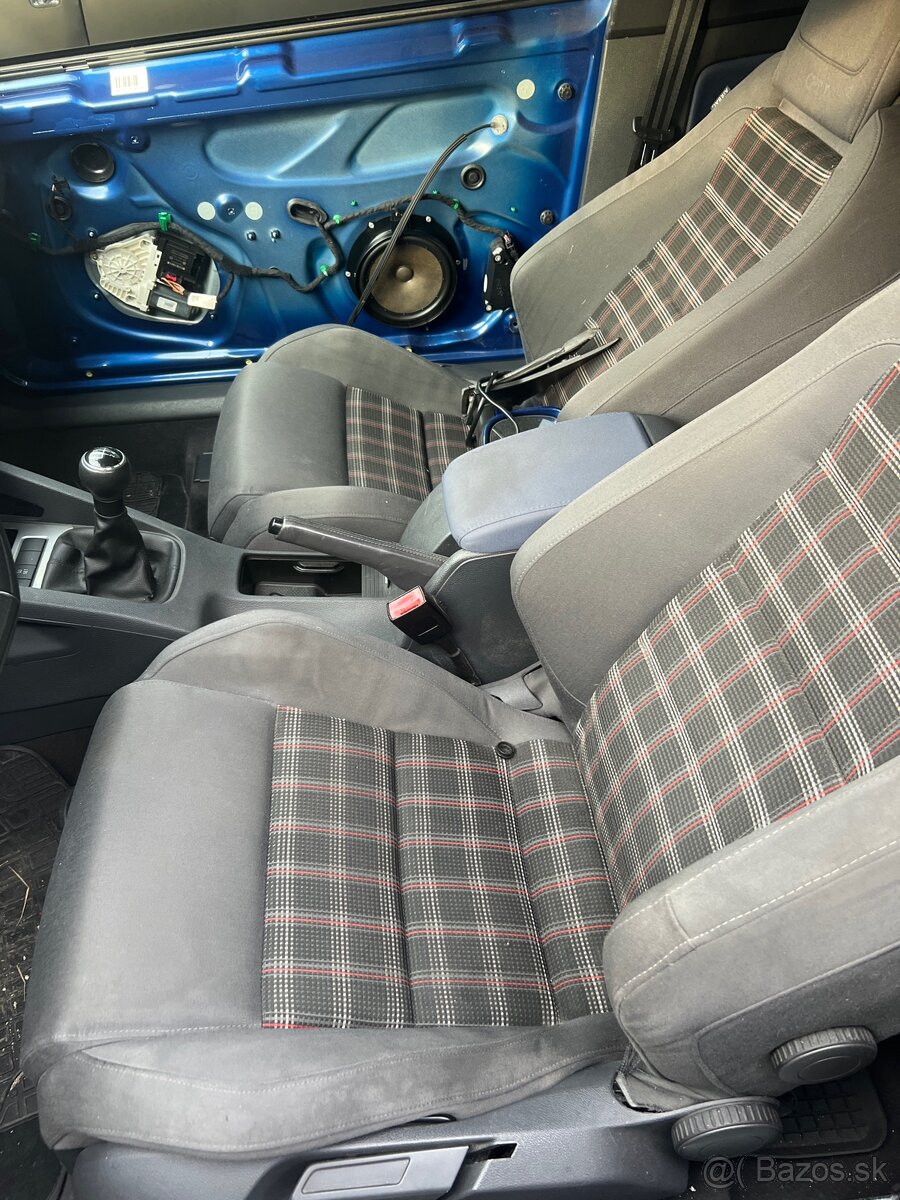 Len Rozpredam Golf 5 GTI optik R32 - 11