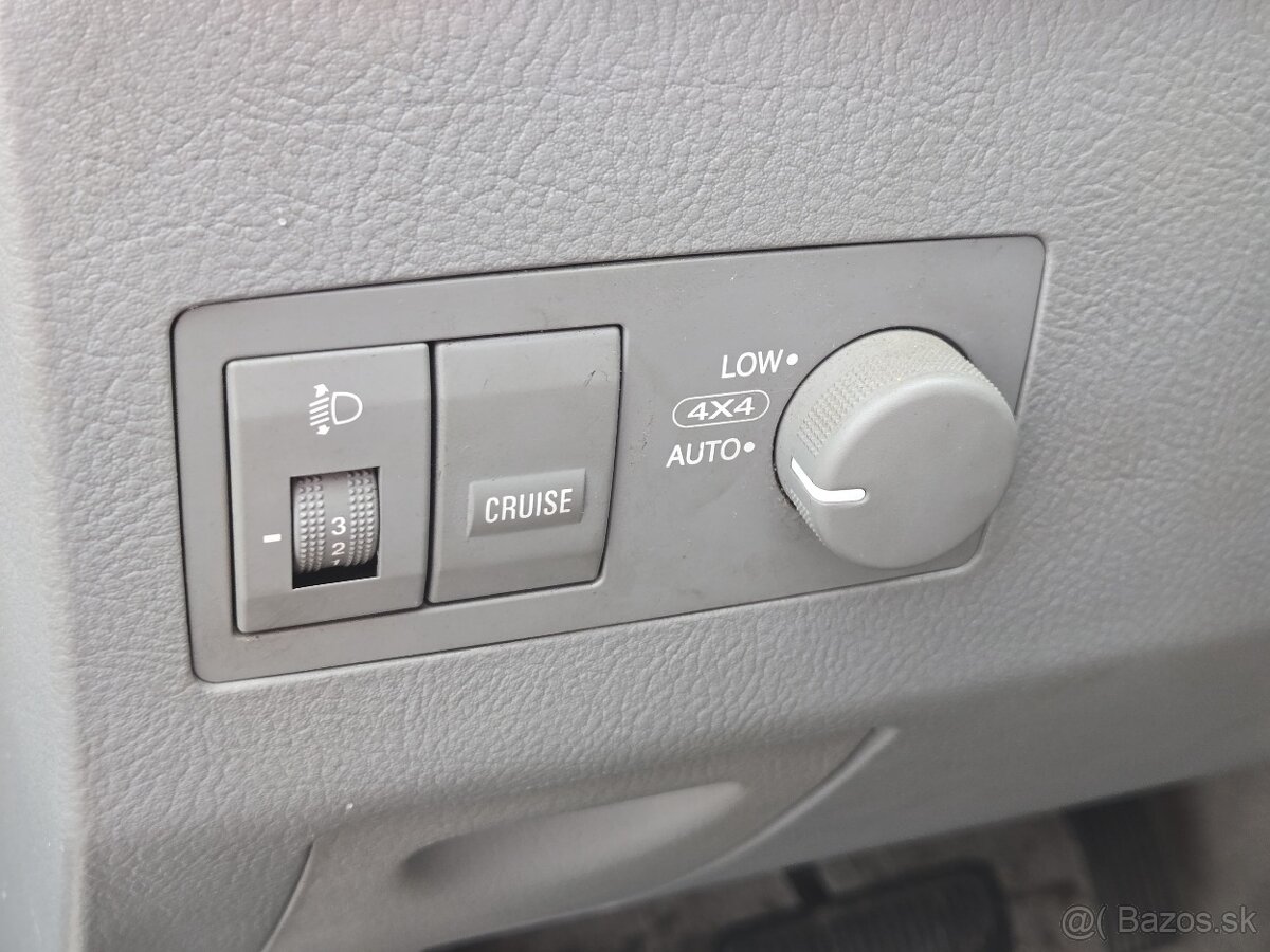 Kia Sorento 2.5 CRDi _ 4x4 _ AUTOMAT - 11