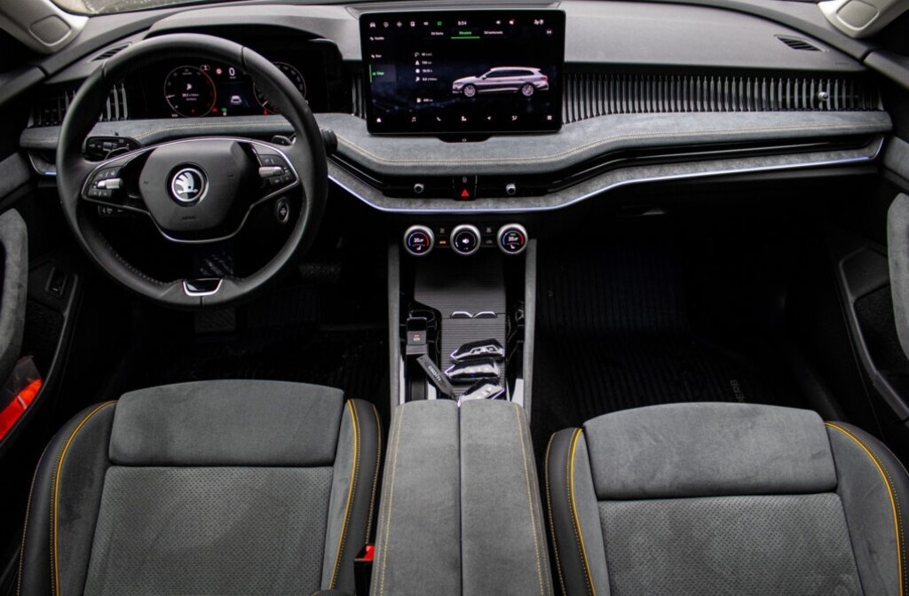 Škoda Superb Combi 110 kW, Selection 2.0 TDI - 1.majiteľ - 11